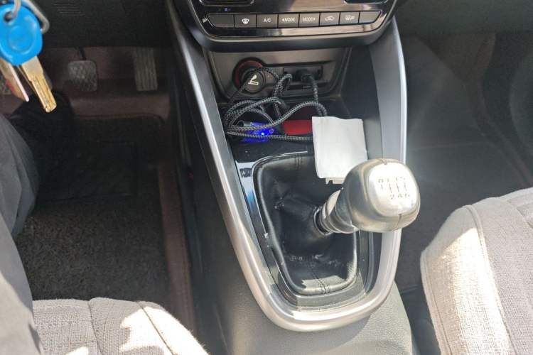 Used Baojun 510 2017 1.5L Manual Fashion Model