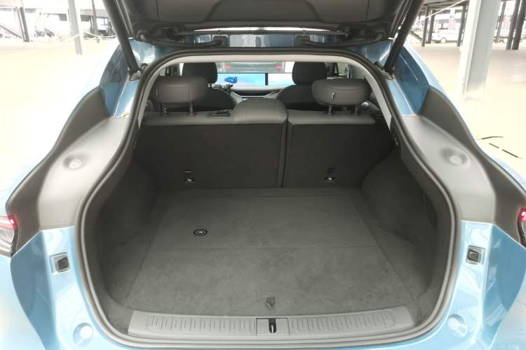 Used IM LS6 2025 Ultra-Powerful Lingxi Intelligent Enjoyment Edition
