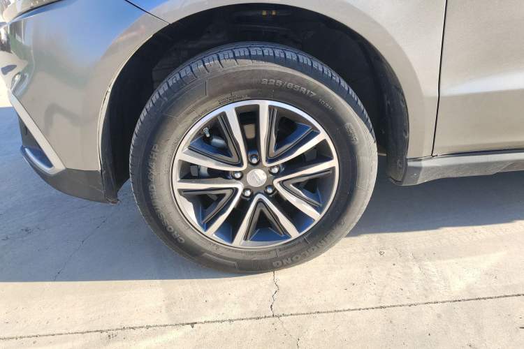 Used Geely Auto Vision X6 2018 1.4T CVT 4G Connected Flagship Edition
