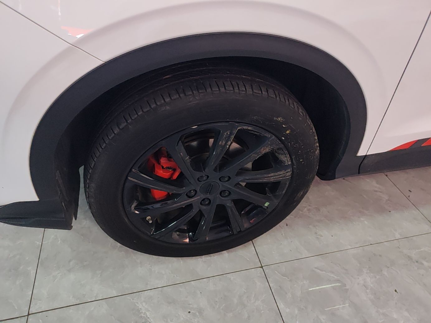 Geely Auto Coolray 2023 1.5T DCT Diamond Edition — снимка 10