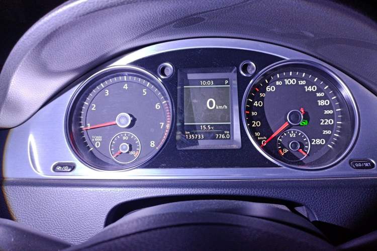 Used Volkswagen FAW-Volkswagen CC 2013 1.8TSI Luxury Model Instrument Cluster