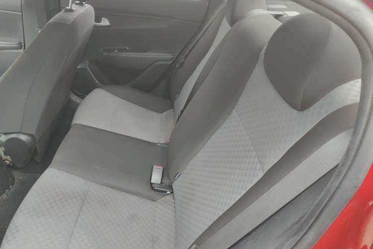 Used Kia K2 2017 Sedan 1.4L Manual Transmission GLS
