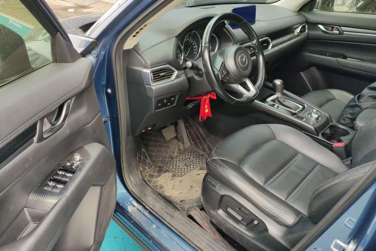 Used Mazda CX-5 2020 Revised Version 2.0L Automatic Two-Wheel Drive ZhiZun Trim Driver Seat