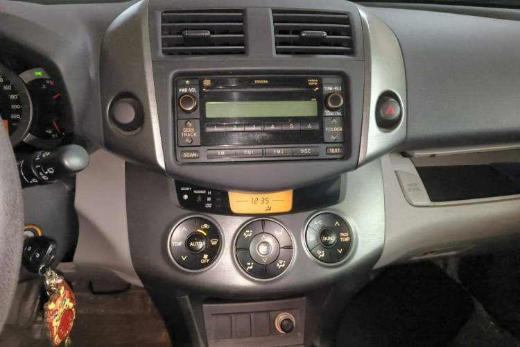 Used Toyota RAV4 2011 2.0L Automatic Classic Edition