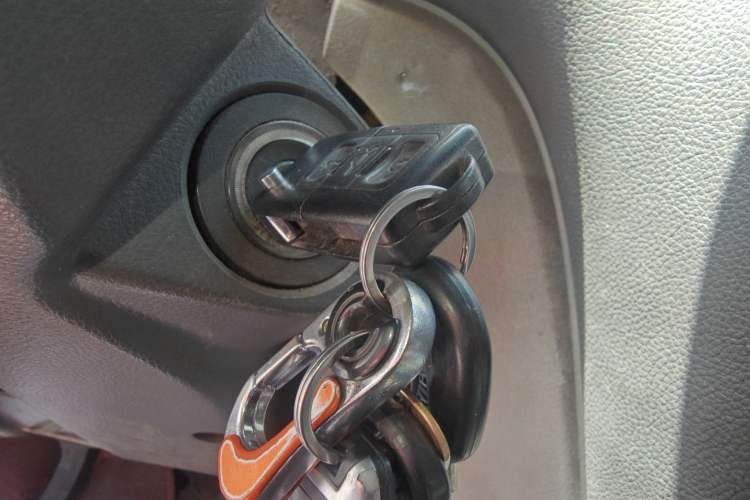 Used Iveco Power Daily 2017 2.5T Deluxe A37 High-Roof 6-7 Seater Bus 47Z5