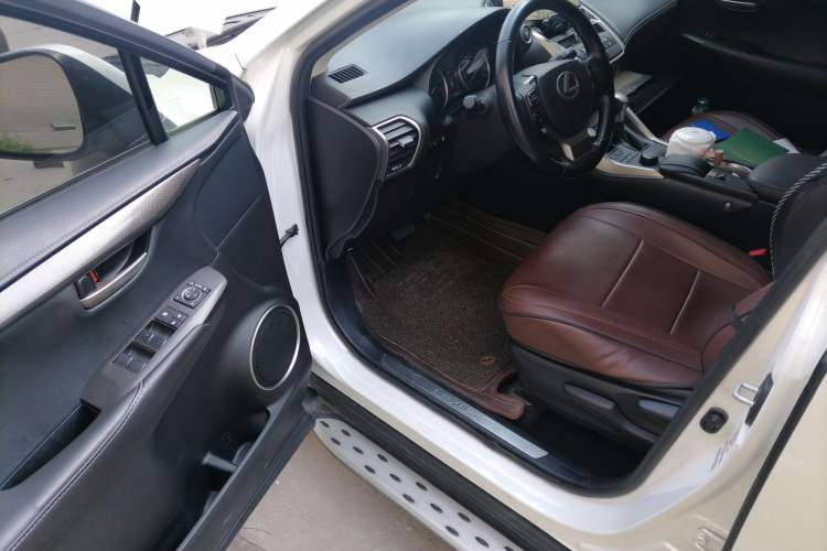 Used Lexus NX 2015 200 Front-Wheel Drive X-Trail SE Edition
