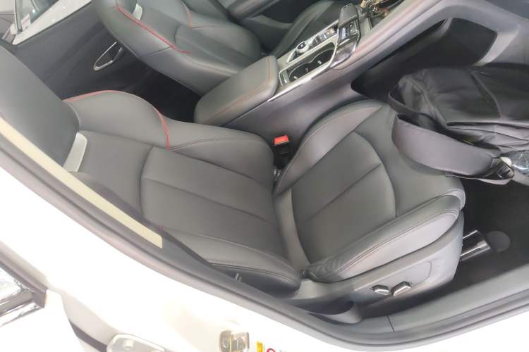 Used Changan UNI-T 2020 1.5T Flagship Version
