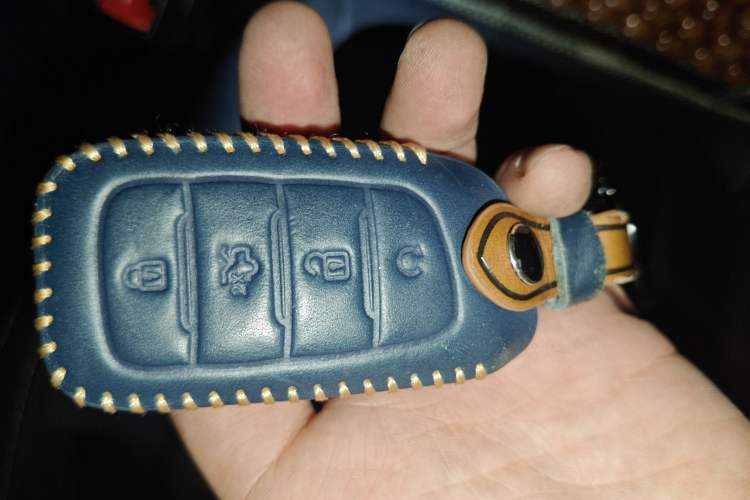 Used CHANGAN CS85 COUPE 2019 1.5T DCT Dynamic Version China VI Standard
