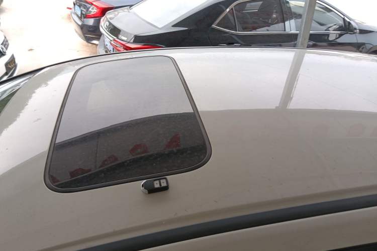 Used Honda Jade 2014 1.8L Automatic Comfort Elite Version 5 Seats