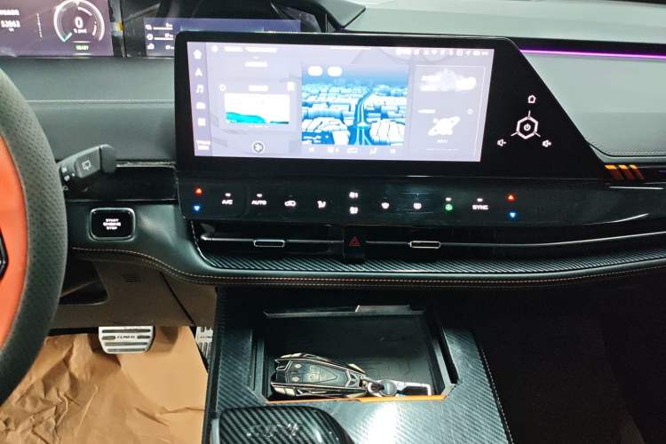 Used Changan UNI-K iDD 2022 Blue Whale iDD 130km 1.5T Prestige Model