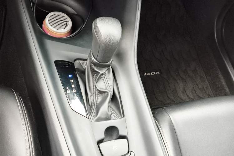 Used Toyota IZOA 2021 2.0L Enjoy Edition Gear Lever