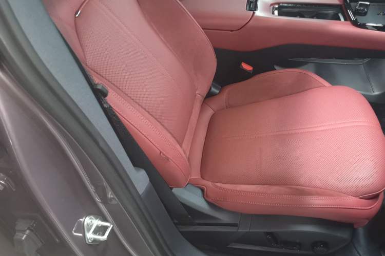 Used Lynk & Co 07 2026 Model 126 Long-Range Ultra H7
