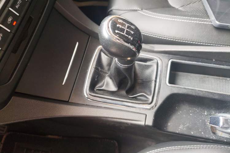 Used Geely Auto Emgrand 2017 Sedan Million Edition 1.5L Manual - Upward Version