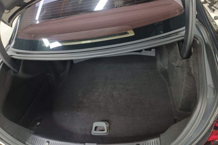 Used Mercedes-Benz E-Class 2021 E 300 L Stylish Model