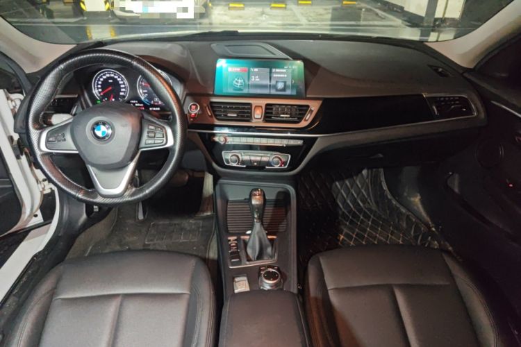 Used BMW 1 Series 2019 118i Fashion Model Center Console