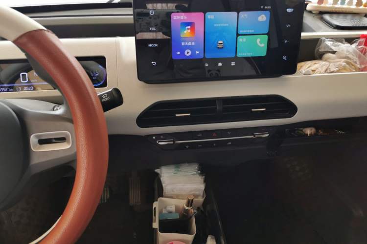 Used Geely Galaxy Panda 2024 Panda Mini 200km Longteng PRO Edition