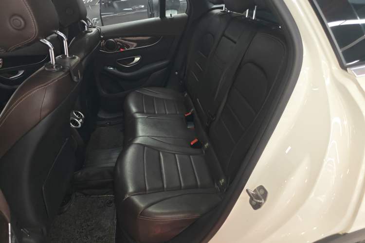 Used Mercedes-Benz GLC 2018 GLC 260 4MATIC Dynamic Edition
