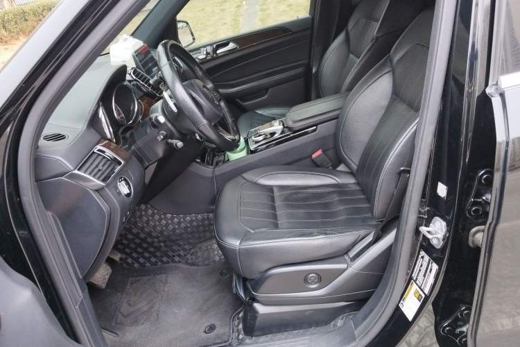 Used Mercedes-Benz GLS 
