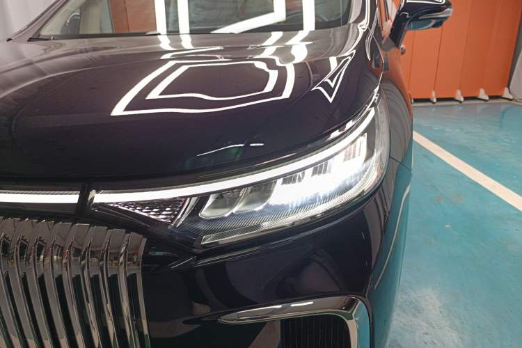 Used VOYAH Dream 2026 Model PHEV Qiankun Pro Left Front Headlight