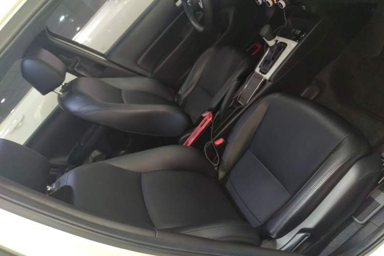 Used Honda Fit 2021 1.5L CVT Trend Edition Right Front Seat