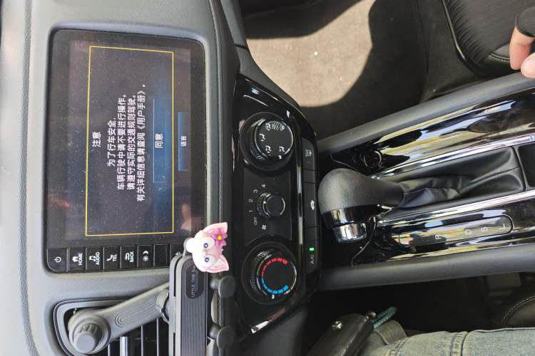 Used Honda Vezel 2020 1.5L CVT Pioneer Edition
