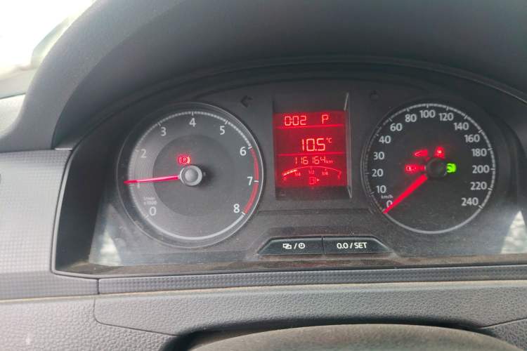 Used Volkswagen Santana 2016 1.6L Automatic Fashion Edition Instrument Cluster