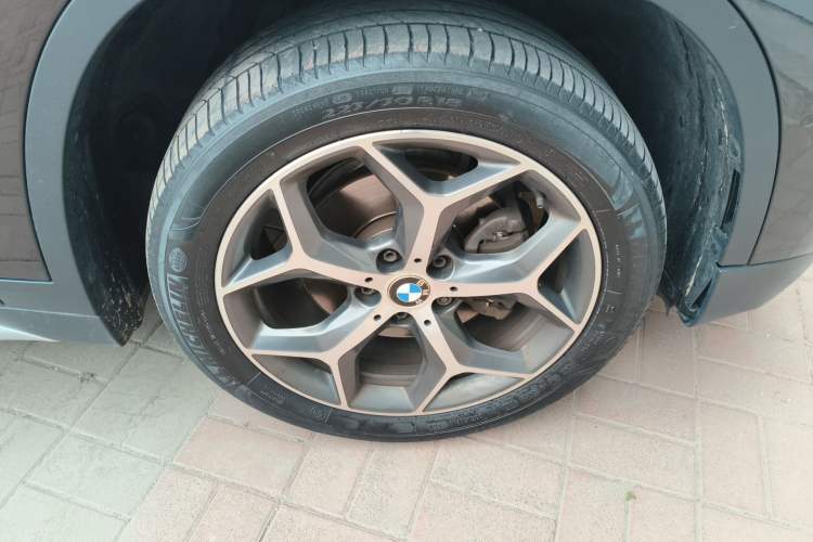 Used BMW X1 2016 sDrive18Li Luxury Model
