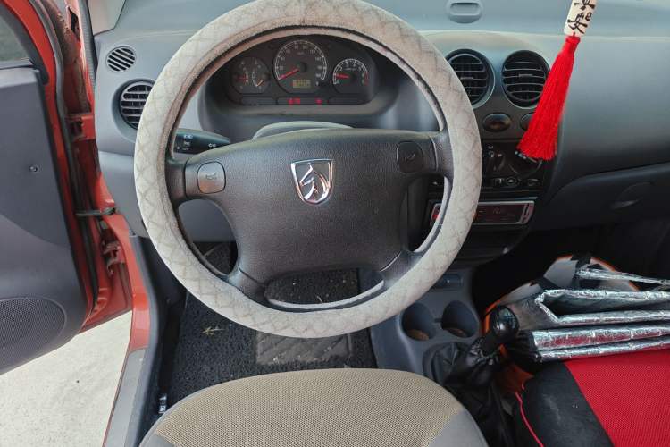 Used Baojun Lechi 2012 Revised 1.0L Manual P-TEC Standard Edition