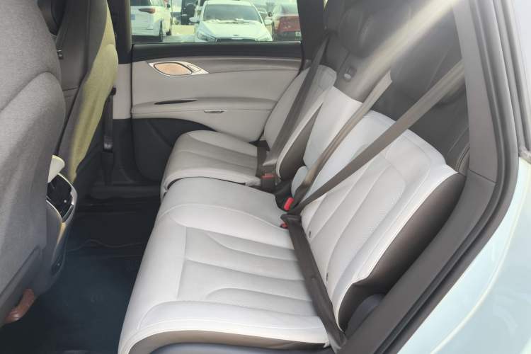 Used IM LS7 2023 90 kWh Elite Rear-Drive Version
