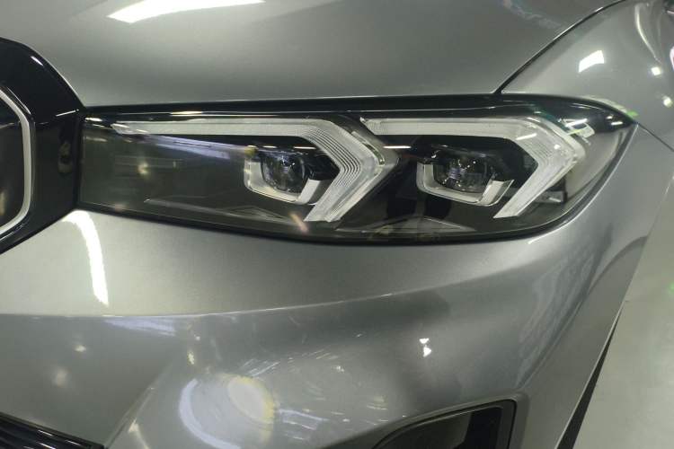 Used BMW i3 2024 eDrive 35 L Left Front Headlight