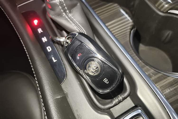 Used Buick Envision 2020 20T Two-Wheel Drive Elite Version