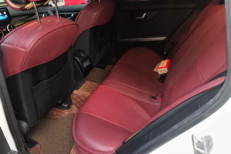 Used Mercedes-Benz GLK-Class 2015 GLK 260 4MATIC Fashion Edition Ultimate Version Left Rear Seat