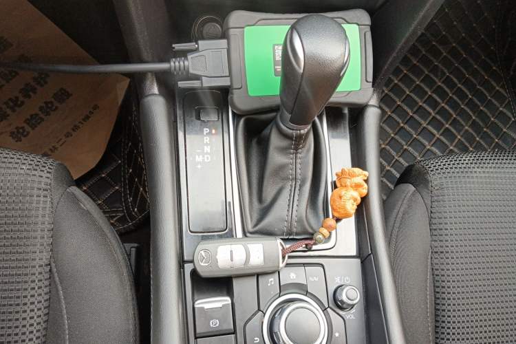 Used Mazda Mazda 3 Axela 2019 Cloud-Controlled Version Sedan 1.5L Automatic Luxury Trim China V Standard