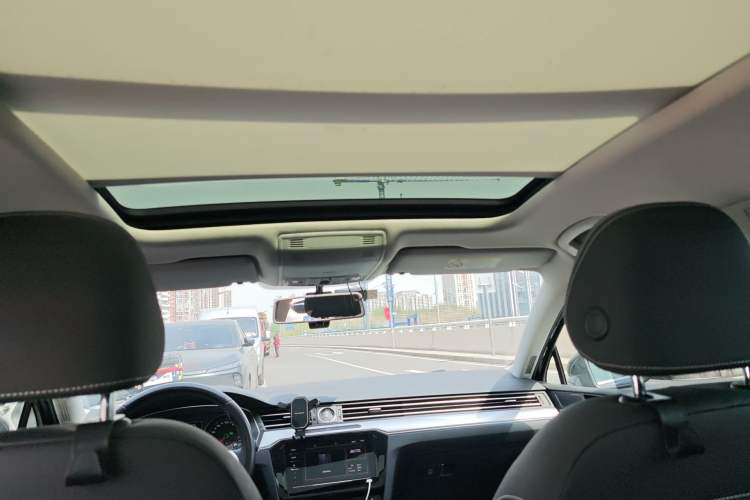 Used Volkswagen Magotan 2020 280TSI DSG Comfort Edition Headliner