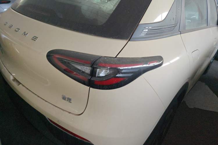 Used Geely Galaxy Geome 2026 Model 310km Dream Edition Right Rear Taillight