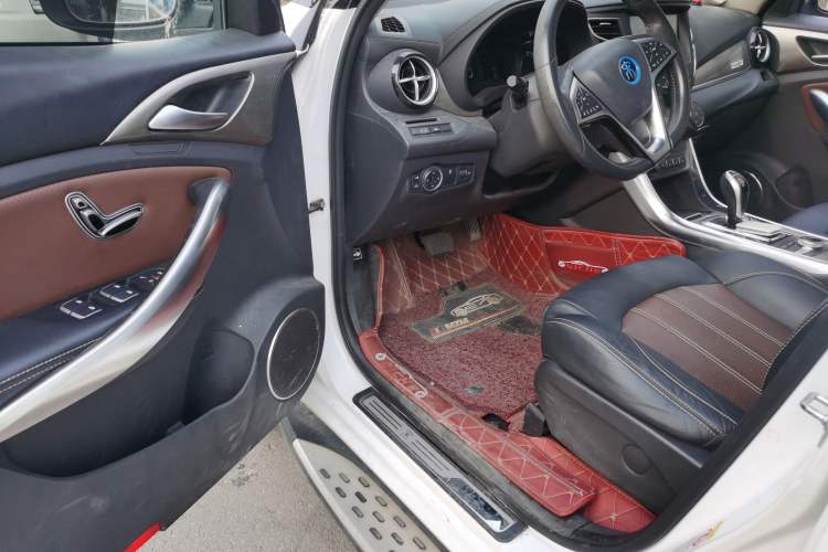 Used BYD Song New Energy 2017 Song DM 1.5TID All-Wheel Drive Luxury Model
