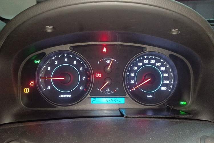 Used Chevrolet Captiva 2014 2.4L 4x4 Flagship Edition 7 Seats
