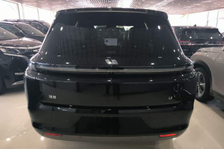 Used Li Auto L8 2024 Pro Model Rear