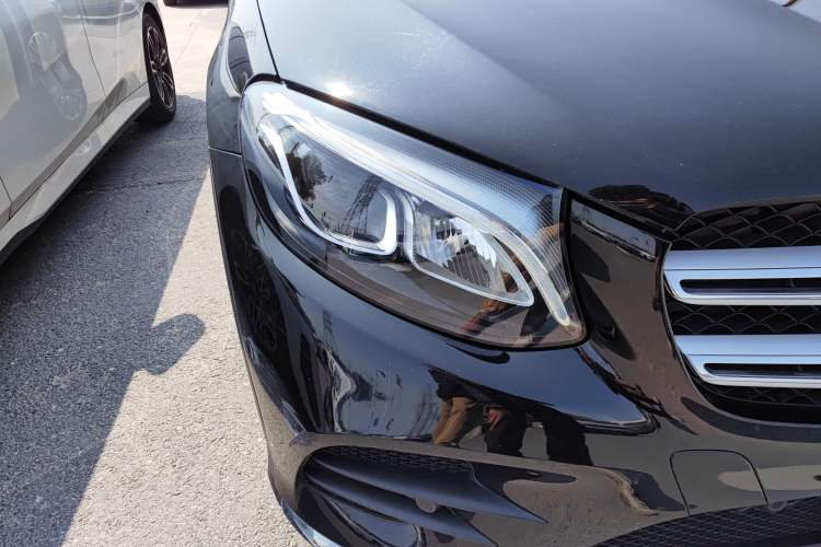 Used Mercedes-Benz GLC 2019 GLC 260 L 4MATIC Dynamic Model
