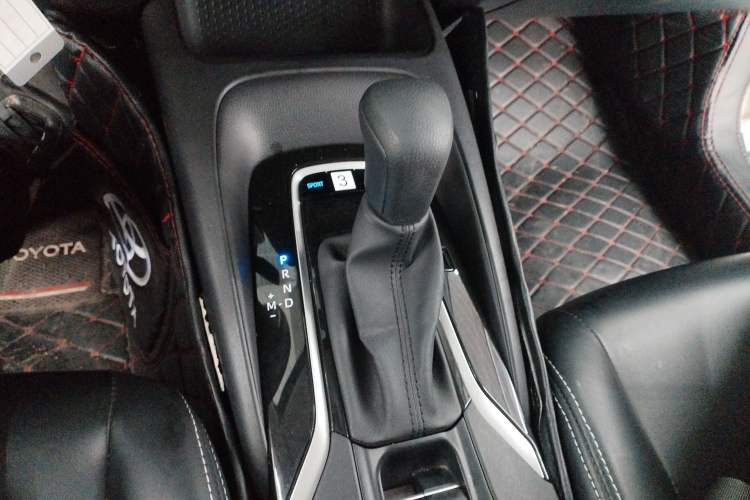 Used Toyota Corolla 2019 1.2T S-CVT GL Pioneer Edition Gear Lever