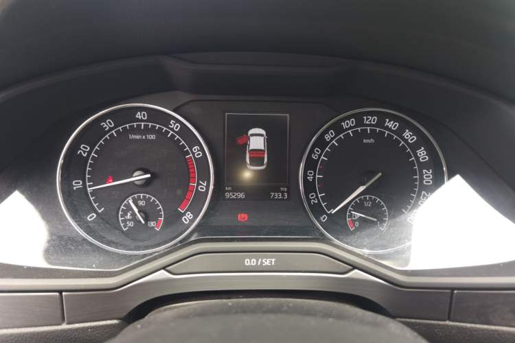 Used Skoda Superb 2016 TSI280 DSG Innovation Edition Instrument Cluster