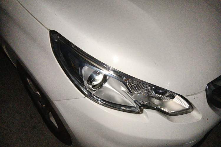 Used Peugeot 2008 2015 Playful Edition 1.6L Automatic Jade Model Right Front Headlight