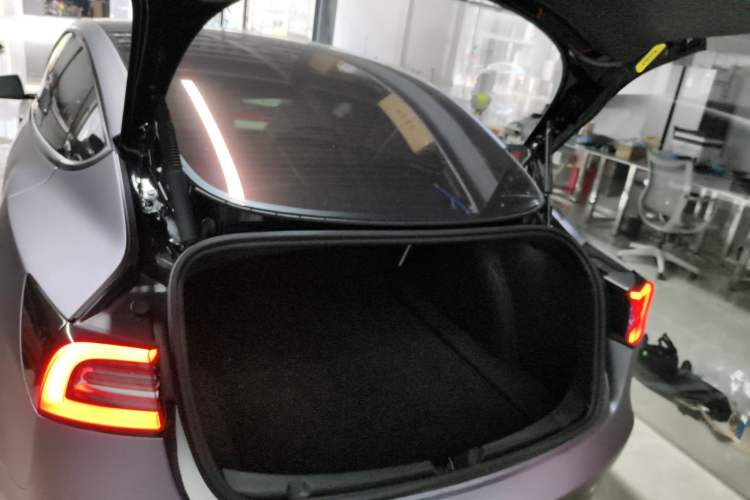 Used Tesla Model 3 2022 Rear-Wheel-Drive Version