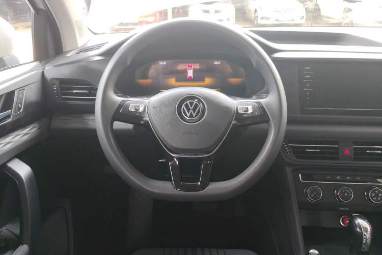 Used Volkswagen Tharu 2022 280TSI Two-Wheel Drive Trend Edition Steering Wheel