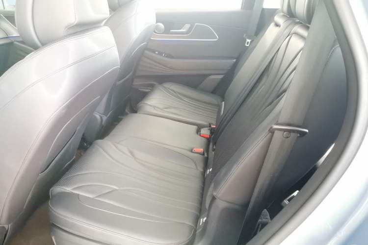 Used Chery Fengyun T9 2024 120 Long-Range Flagship Version 7 Seats Ternary Lithium Left Rear Seat