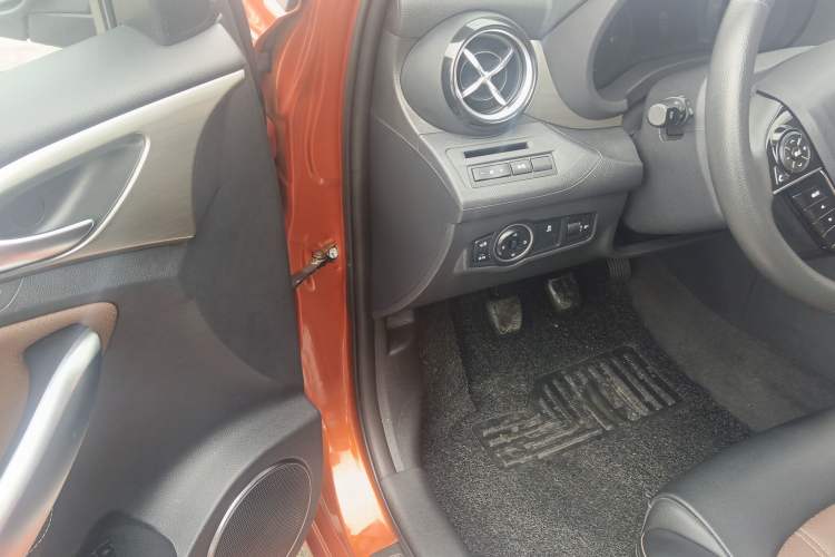 Used BYD Song 2018 1.5TI Manual Smart Connect Enjoyment Model Driver Seat