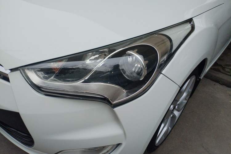 Used Hyundai Veloster 2012 1.6L Automatic Luxury Edition
