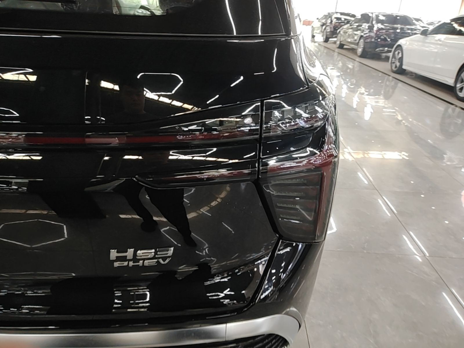 Hongqi HS3 PHEV 2024 PHEV 115km Jingwei Edition — снимка 9