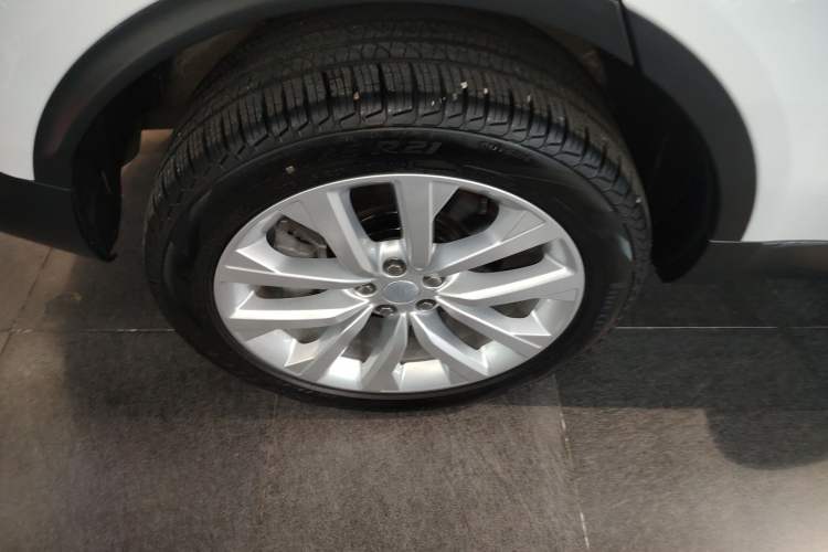 Used Land Rover Discovery 2024 360 PS S
