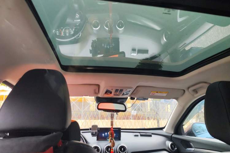 Used Wey VV7 2017 2.0T Flagship Model Headliner